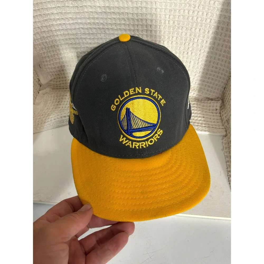 Streetwear Mens New Era Golden State Warriors 2015 NBA Champions Hat OSFA Grey